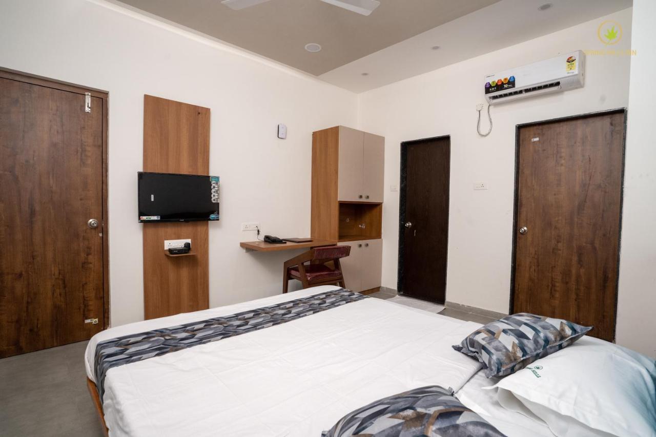 Spring Hills Inn Pirangut Екстер'єр фото